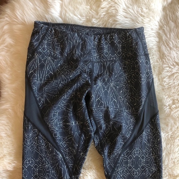 Zella High Waist Live-In Printed Mesh Legging Gray - Picture 3 of 10